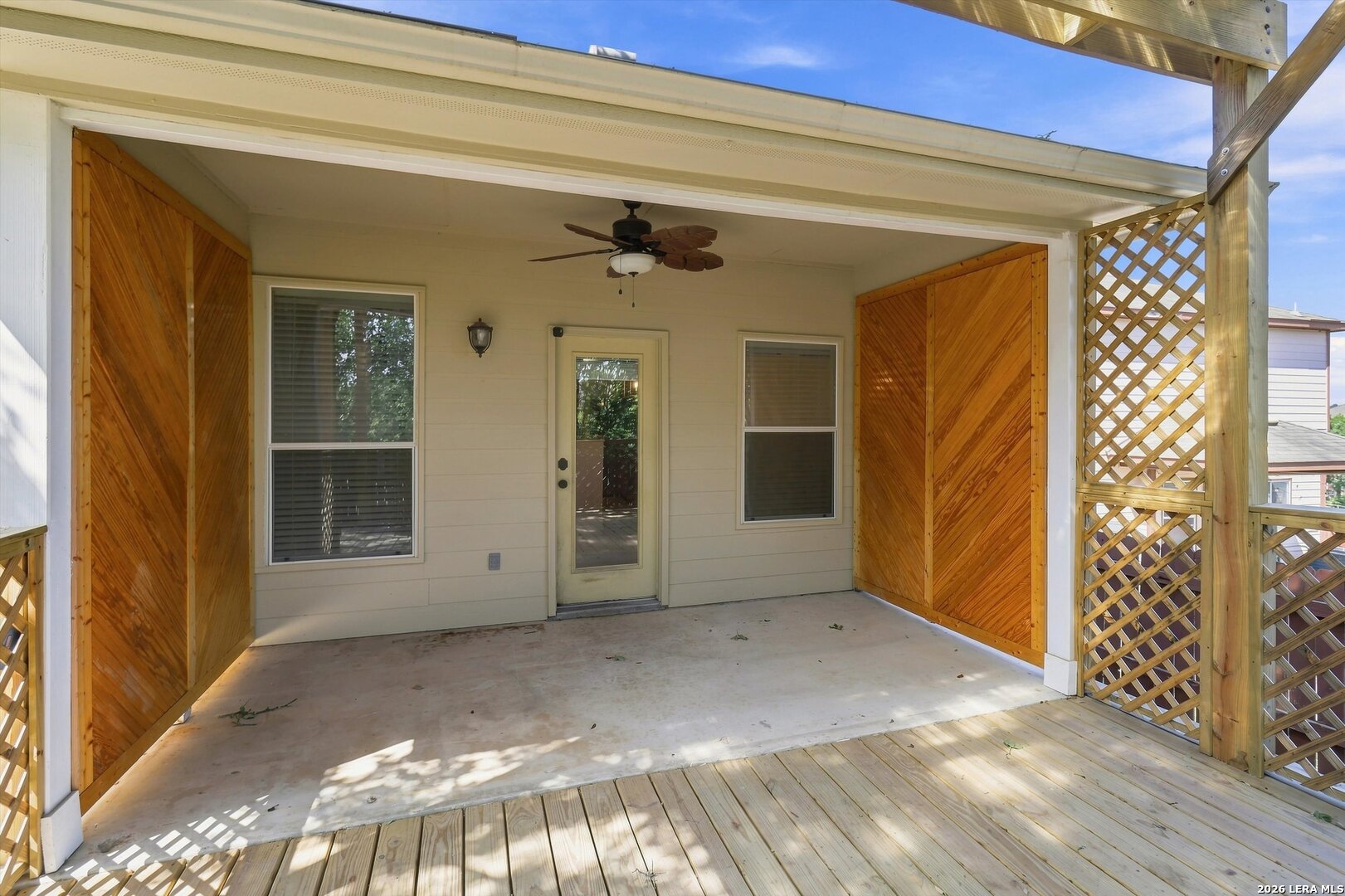 main property photo 27