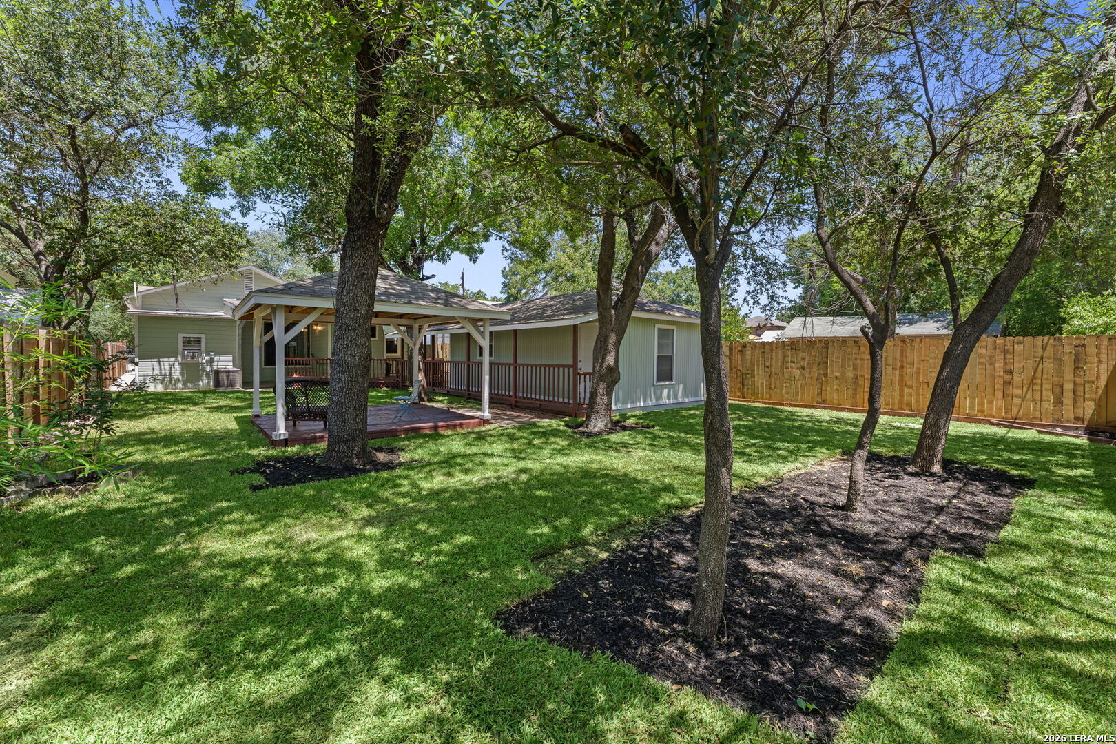 main property photo 30