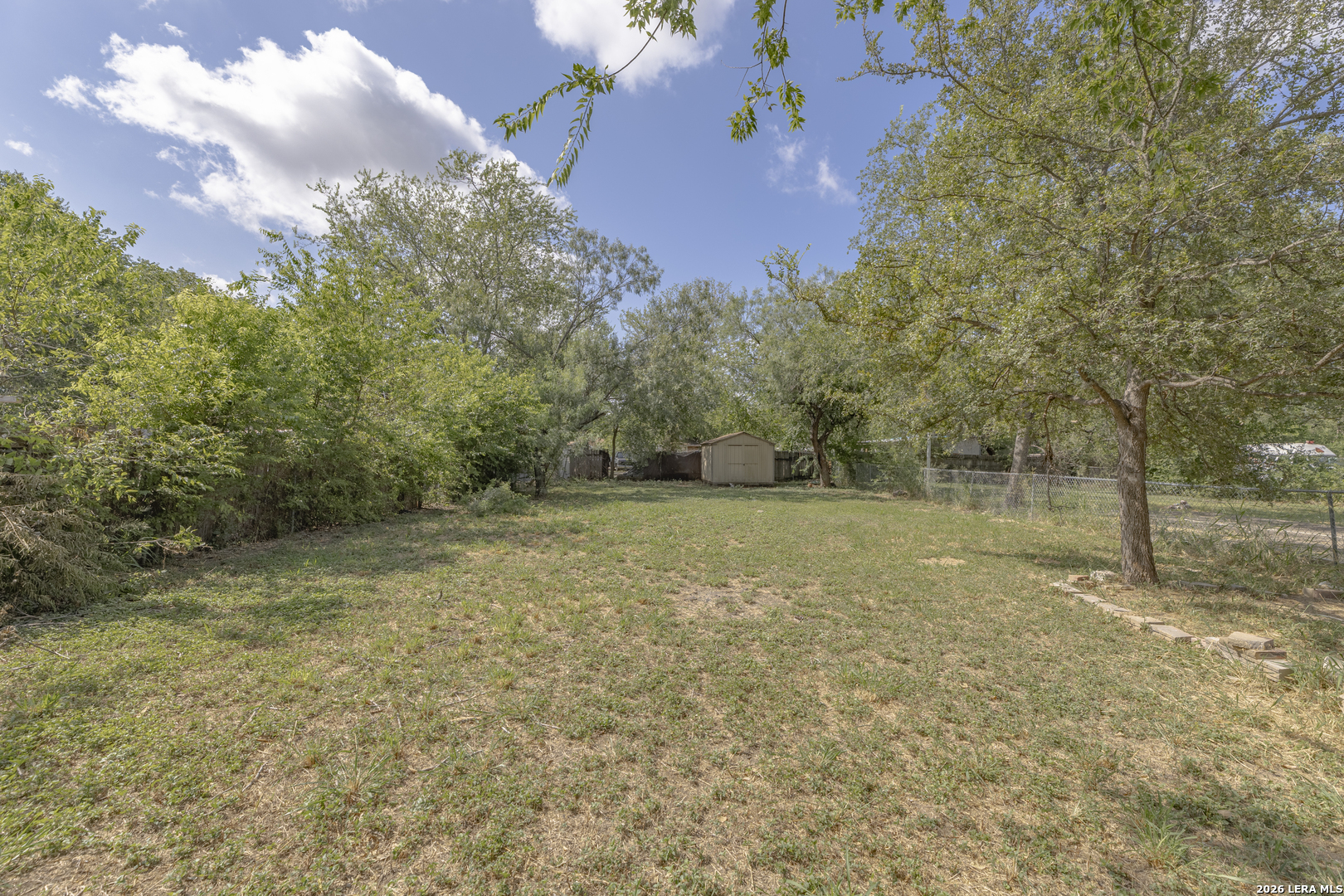 main property photo 26
