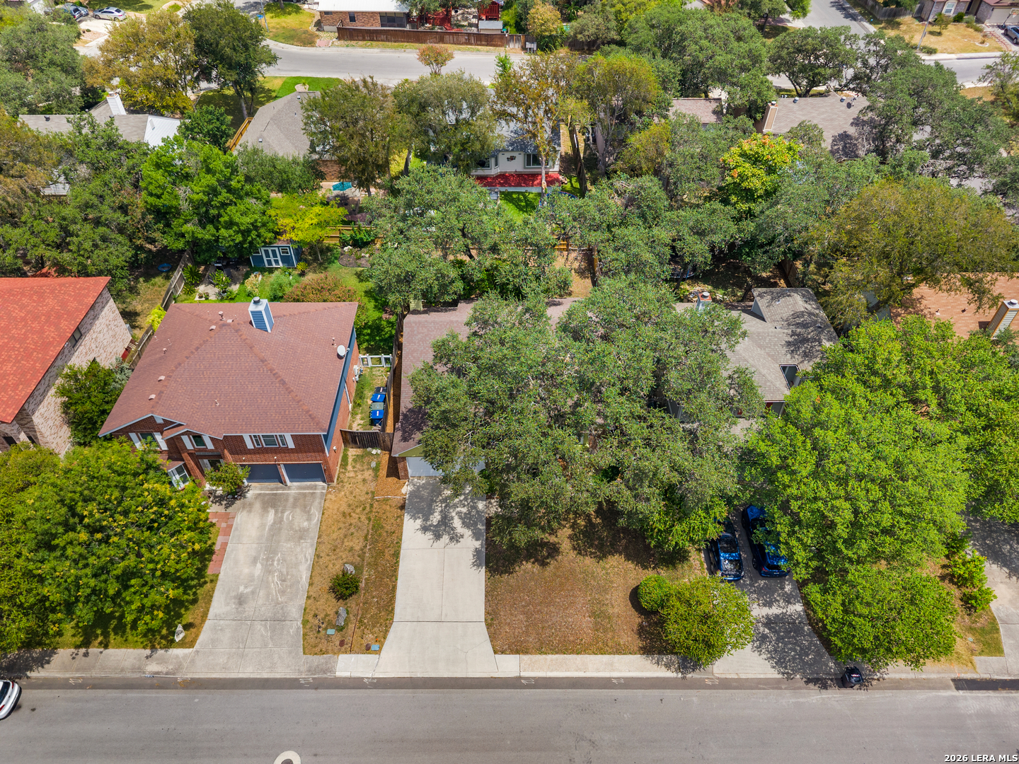 main property photo 30