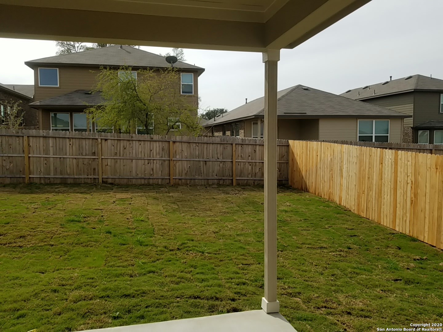 main property photo 18