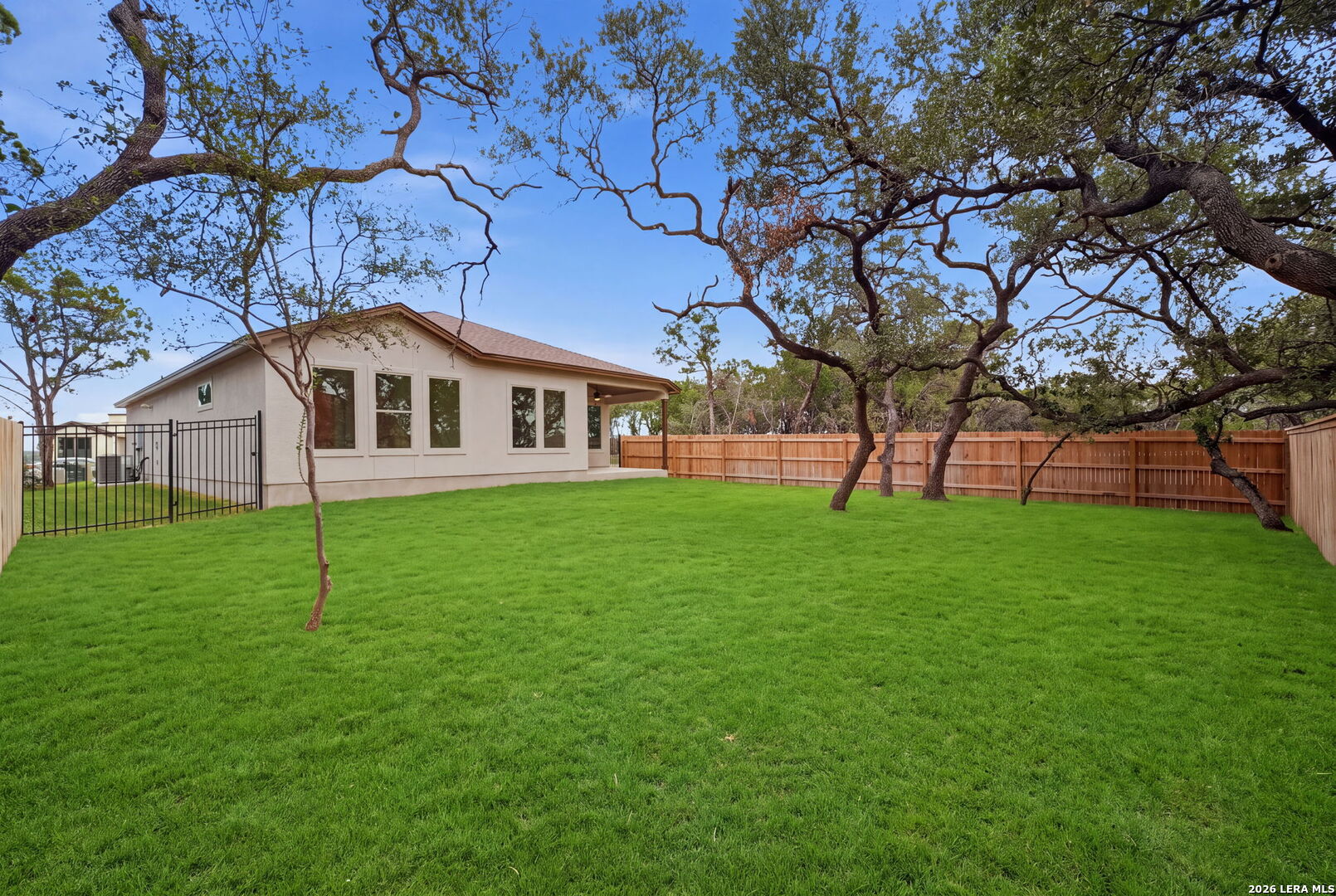 main property photo 37