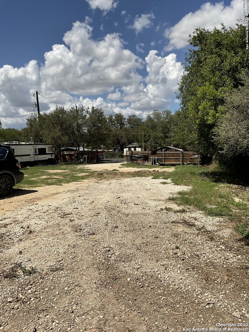 main property photo 17