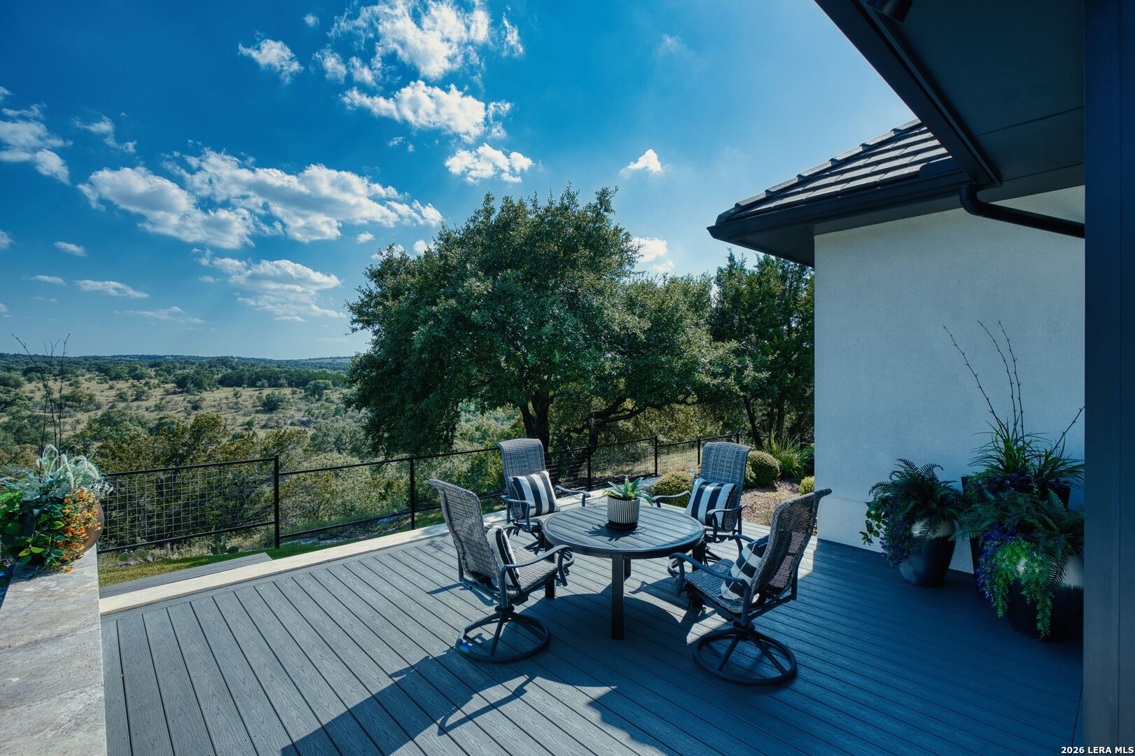 main property photo 81