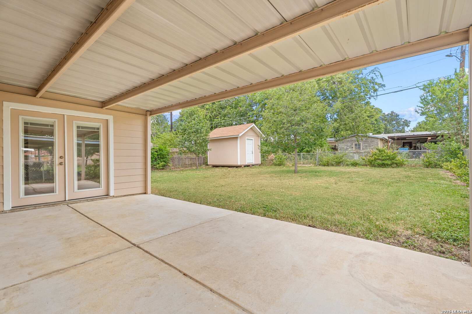 main property photo 27