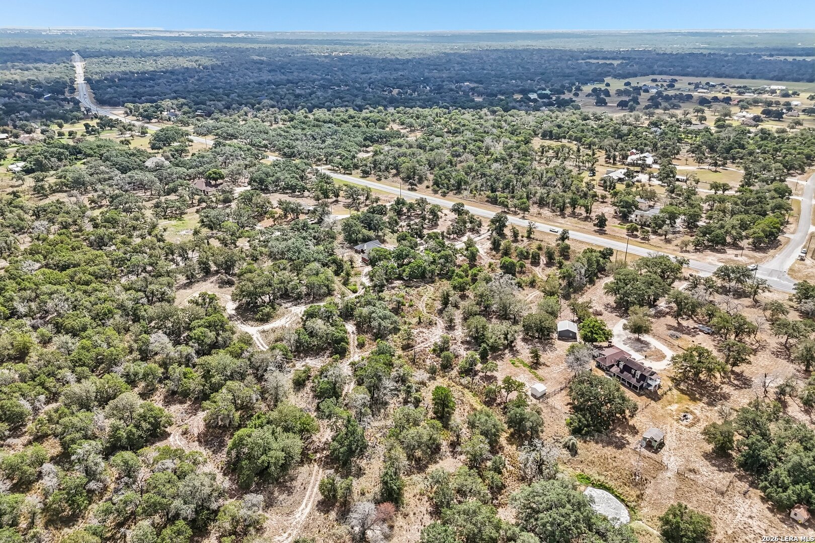 main property photo 10