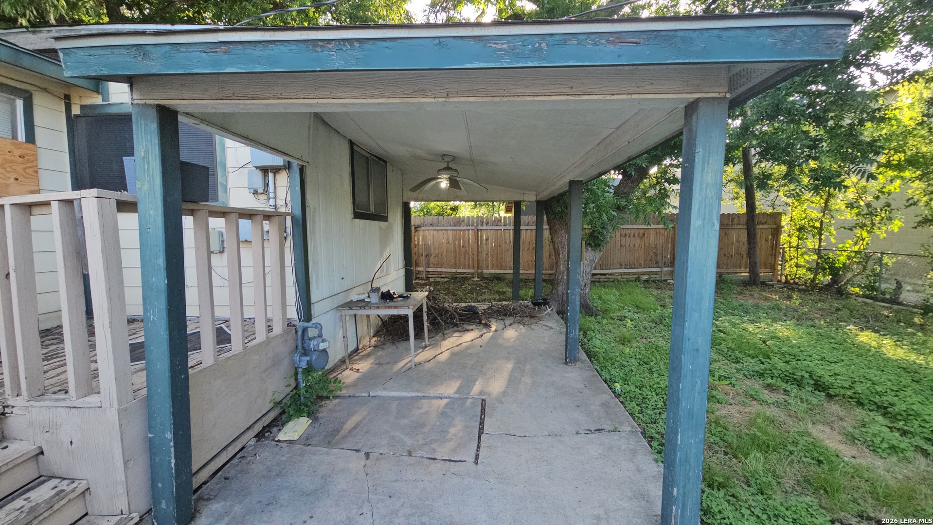 main property photo 40