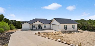 image of property with 3 Bed | 2 Bath | 2,121 Sqft