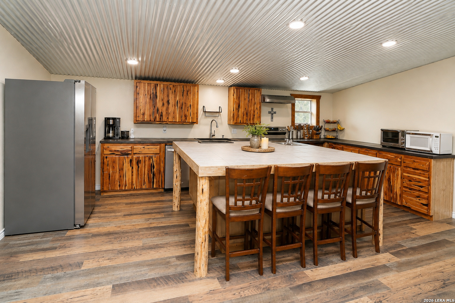 main property photo 21