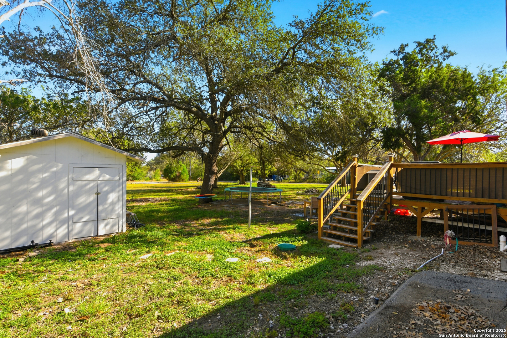 main property photo 29