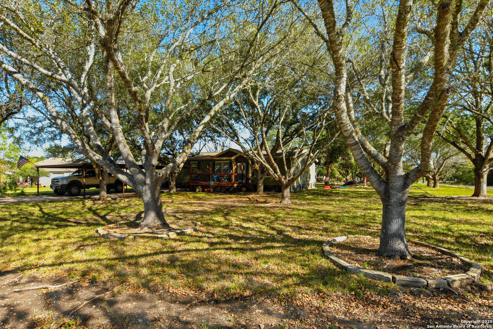 main property photo 7