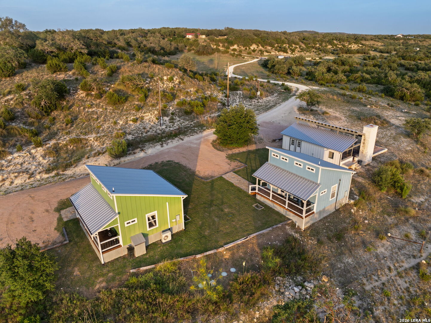 main property photo 3