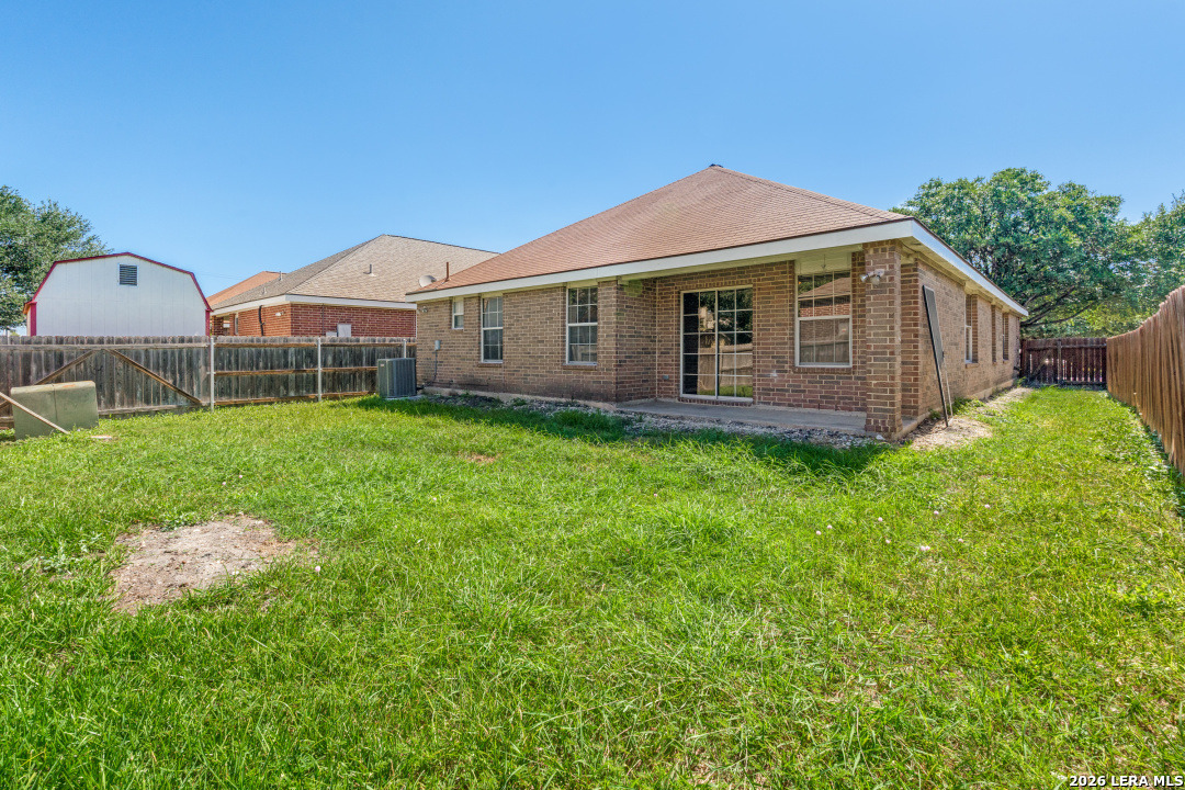 main property photo 23