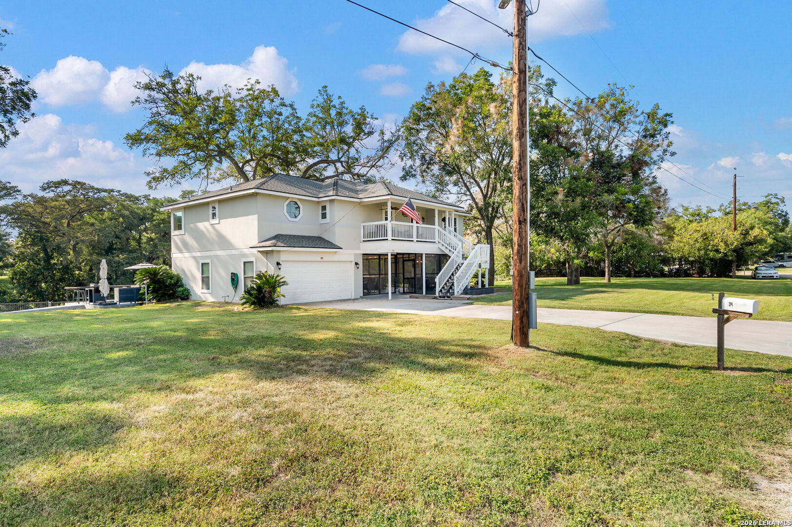 main property photo 5