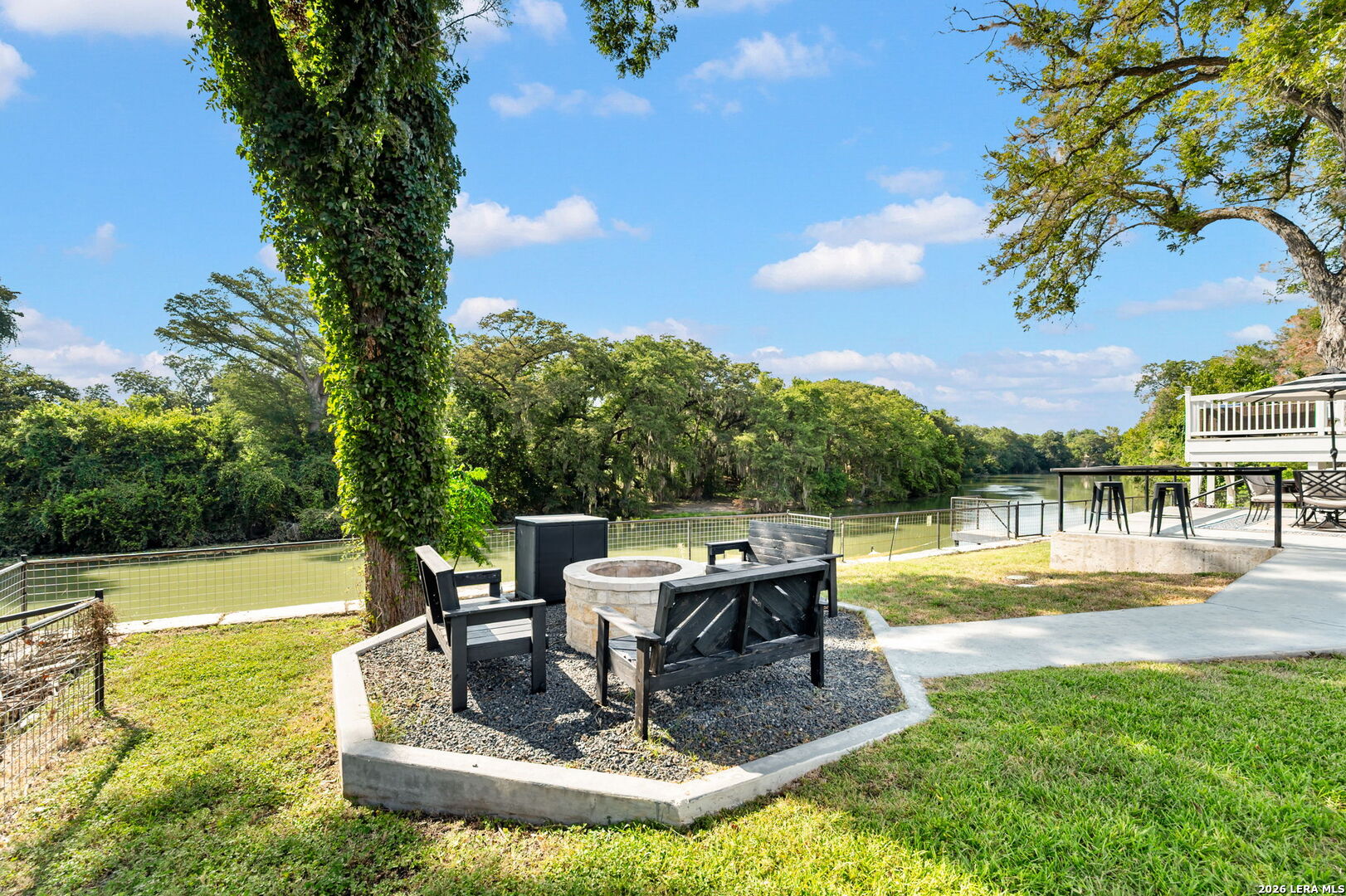 main property photo 54