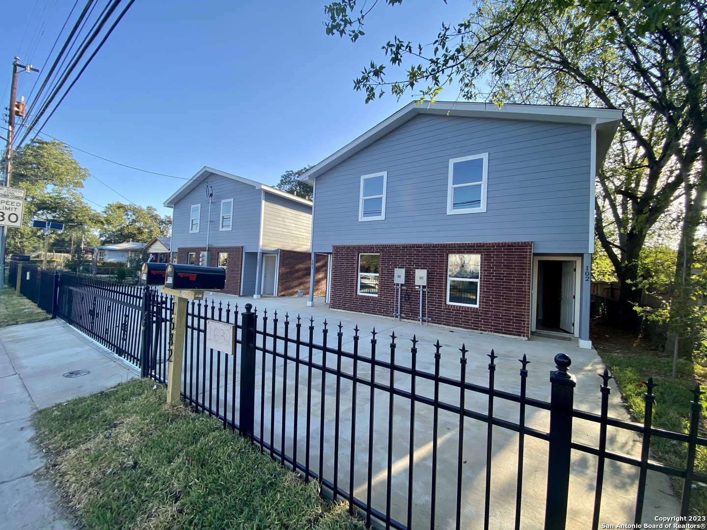 main property photo 1