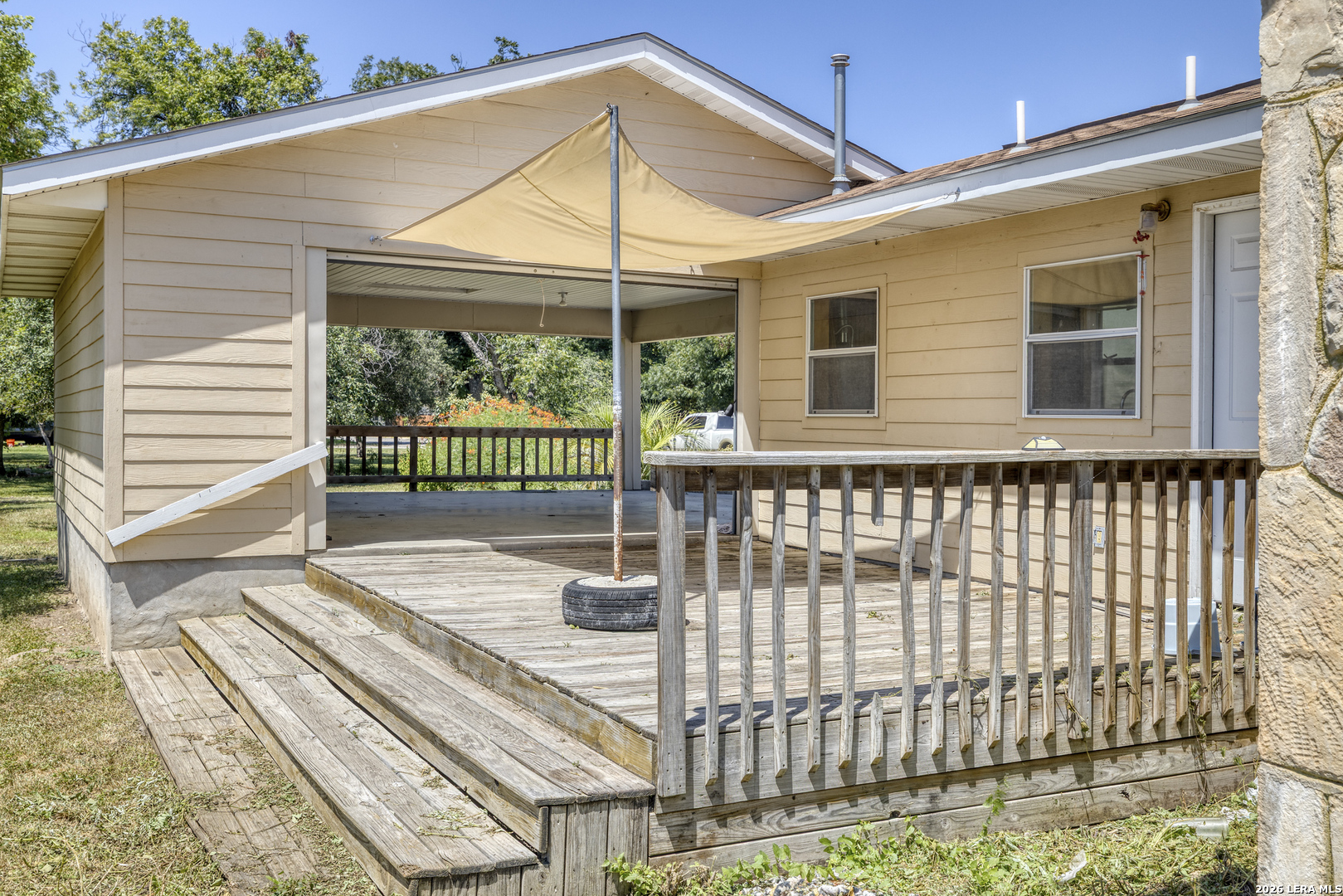 main property photo 27