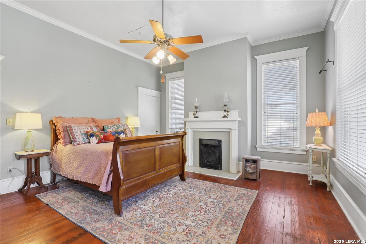 main property photo 18