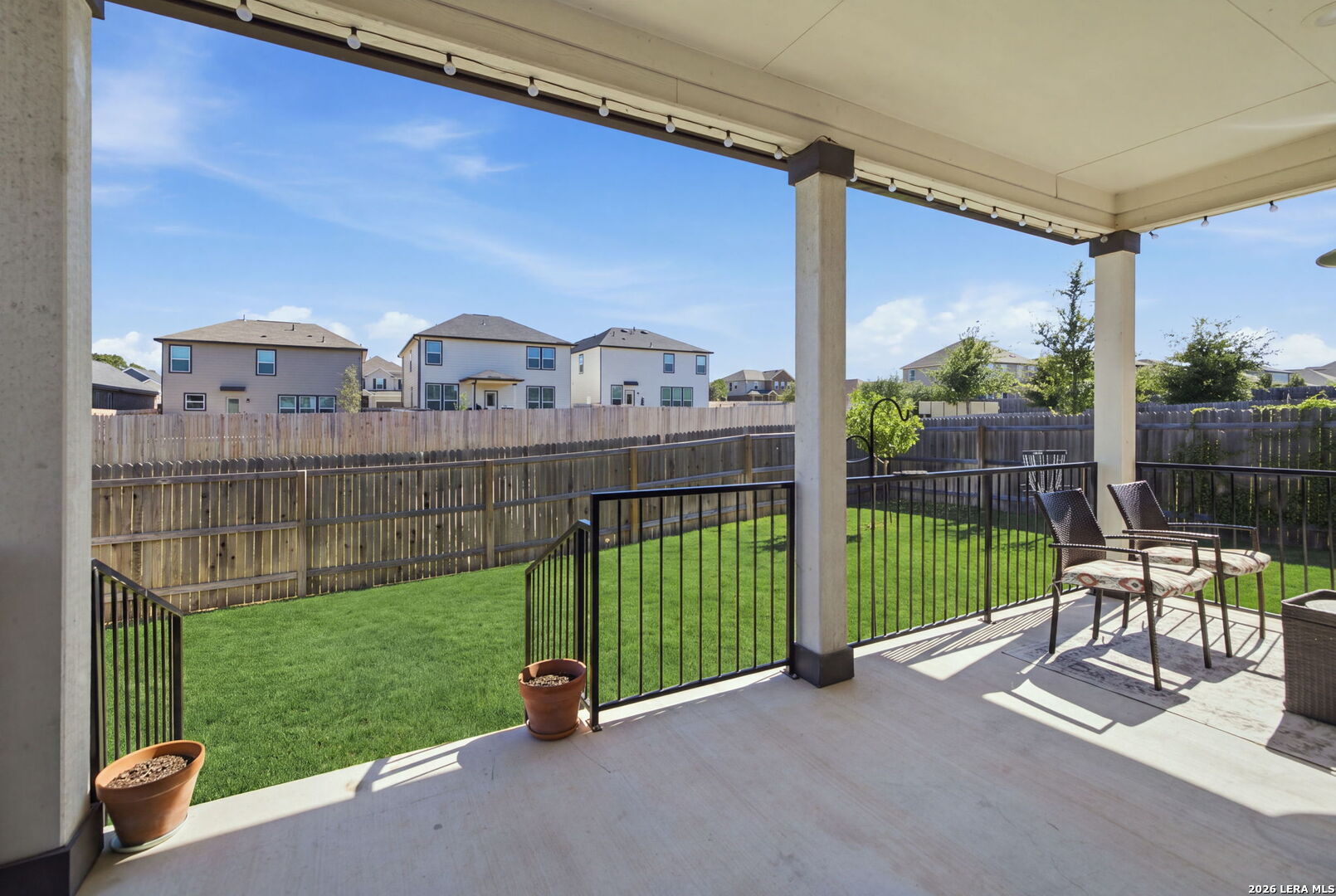 main property photo 39
