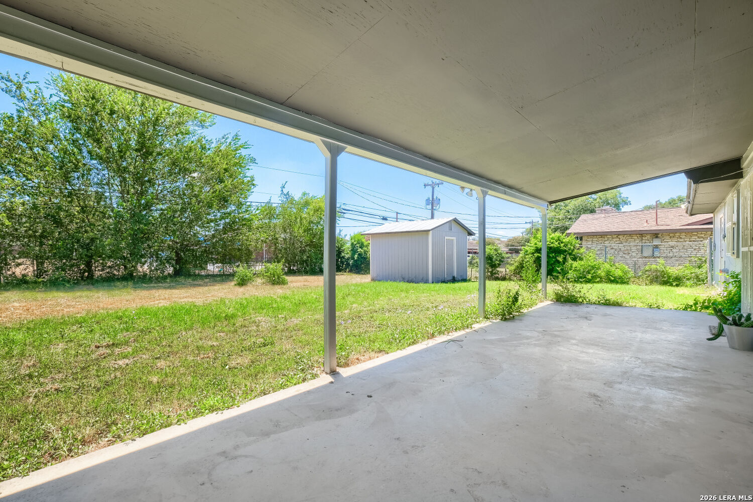 main property photo 26