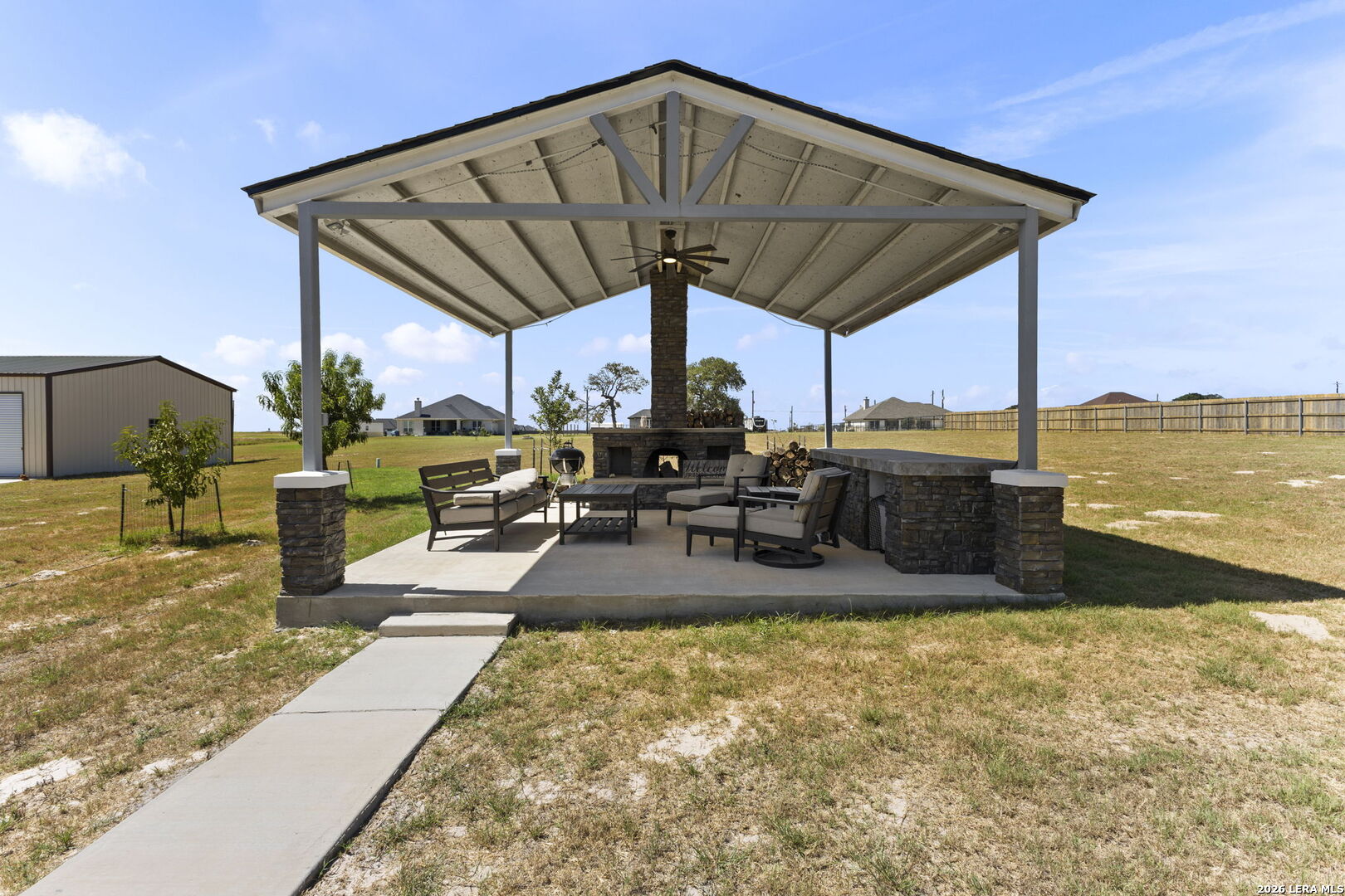 main property photo 34
