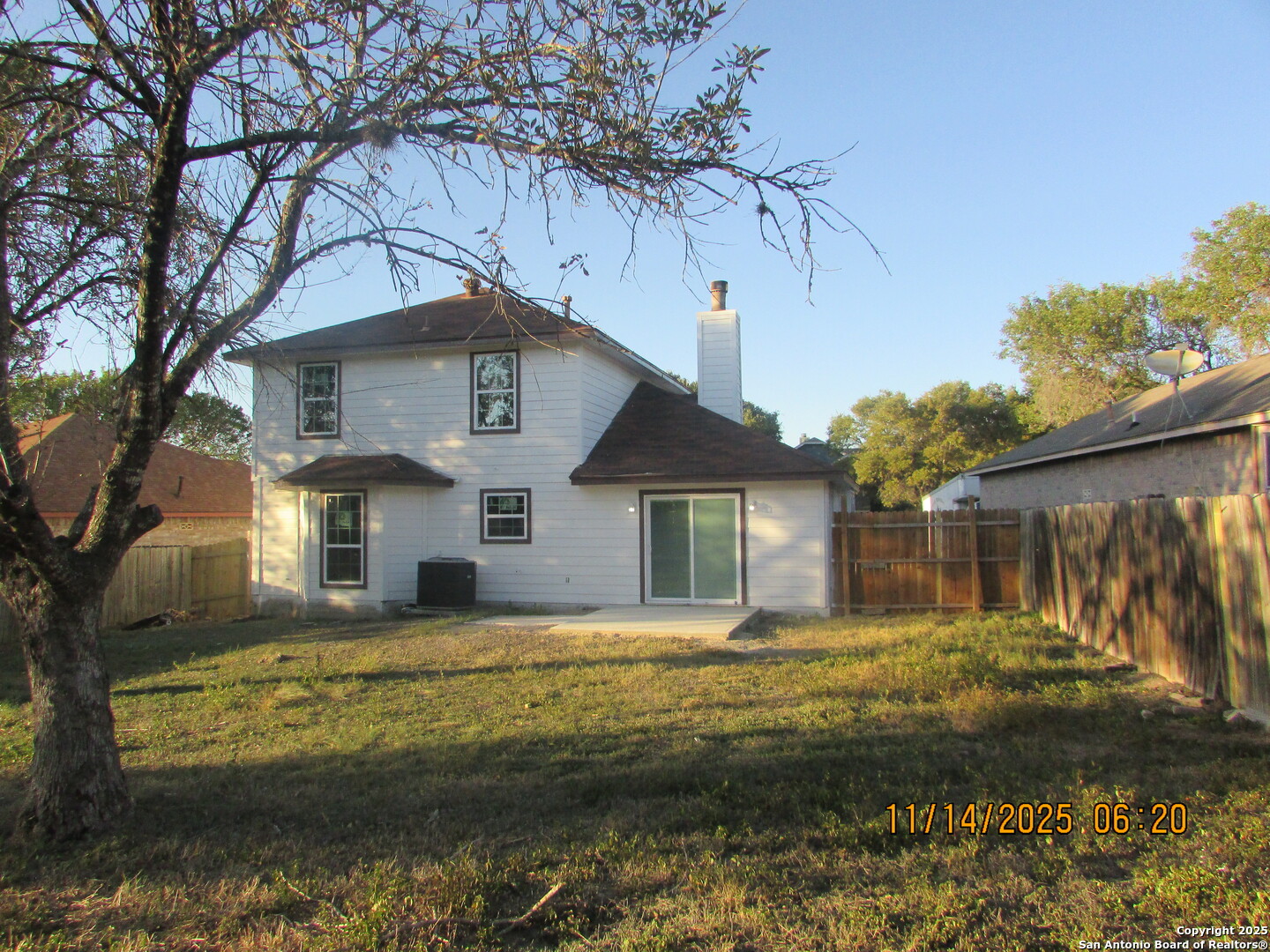 main property photo 41