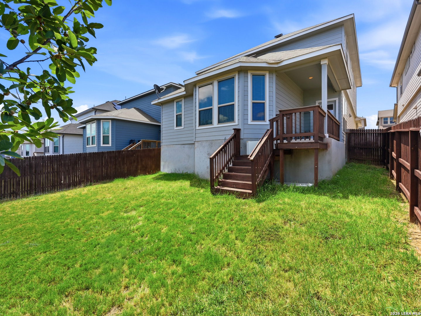 main property photo 40