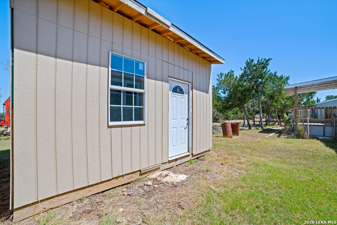 main property photo 25