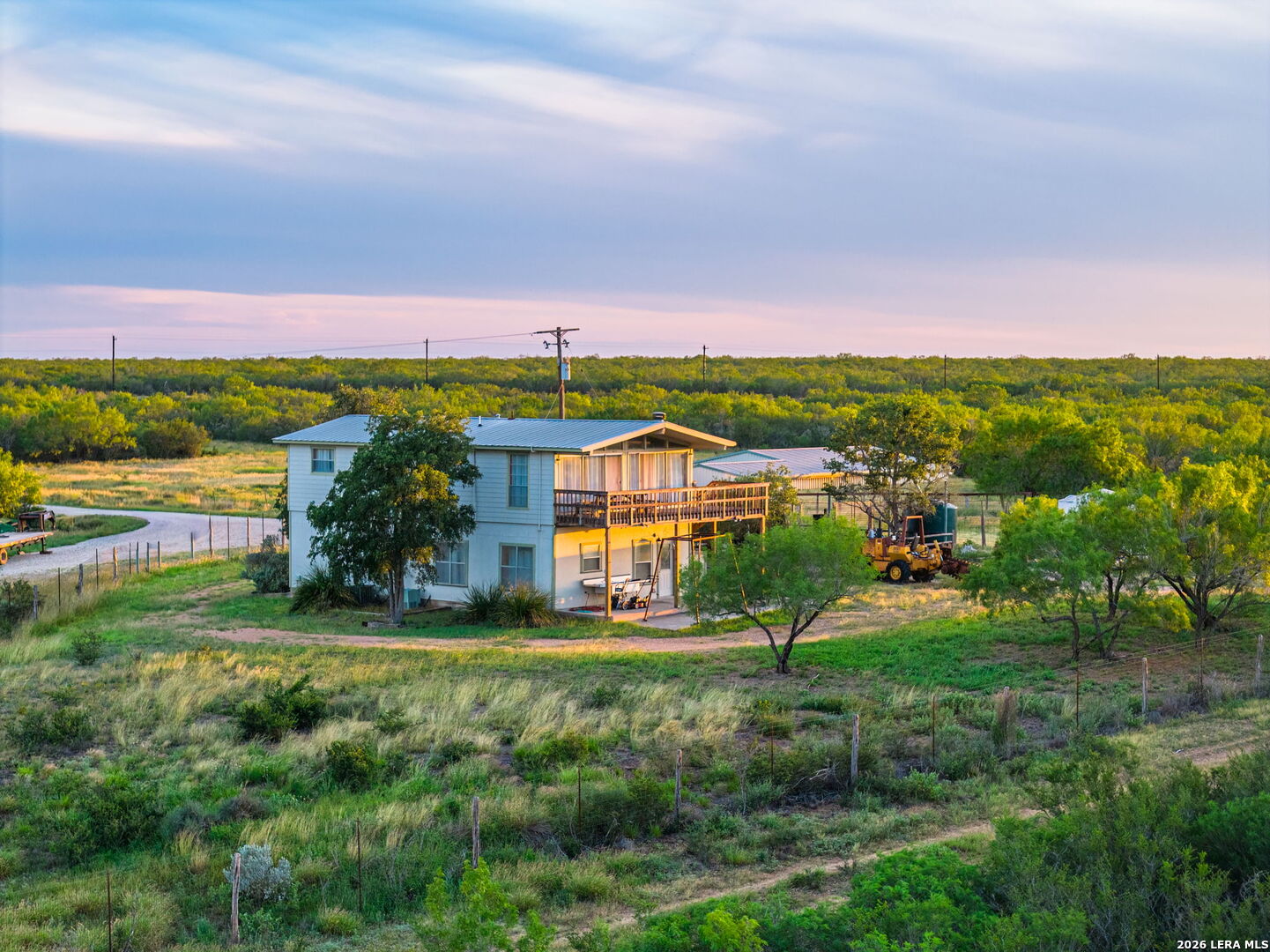 main property photo 36