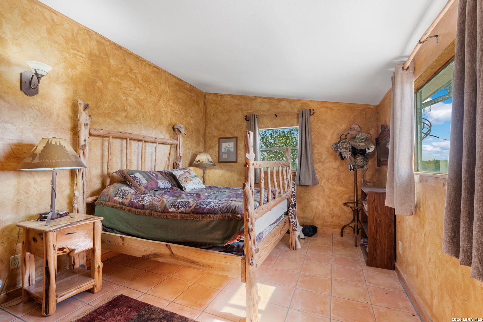 main property photo 44