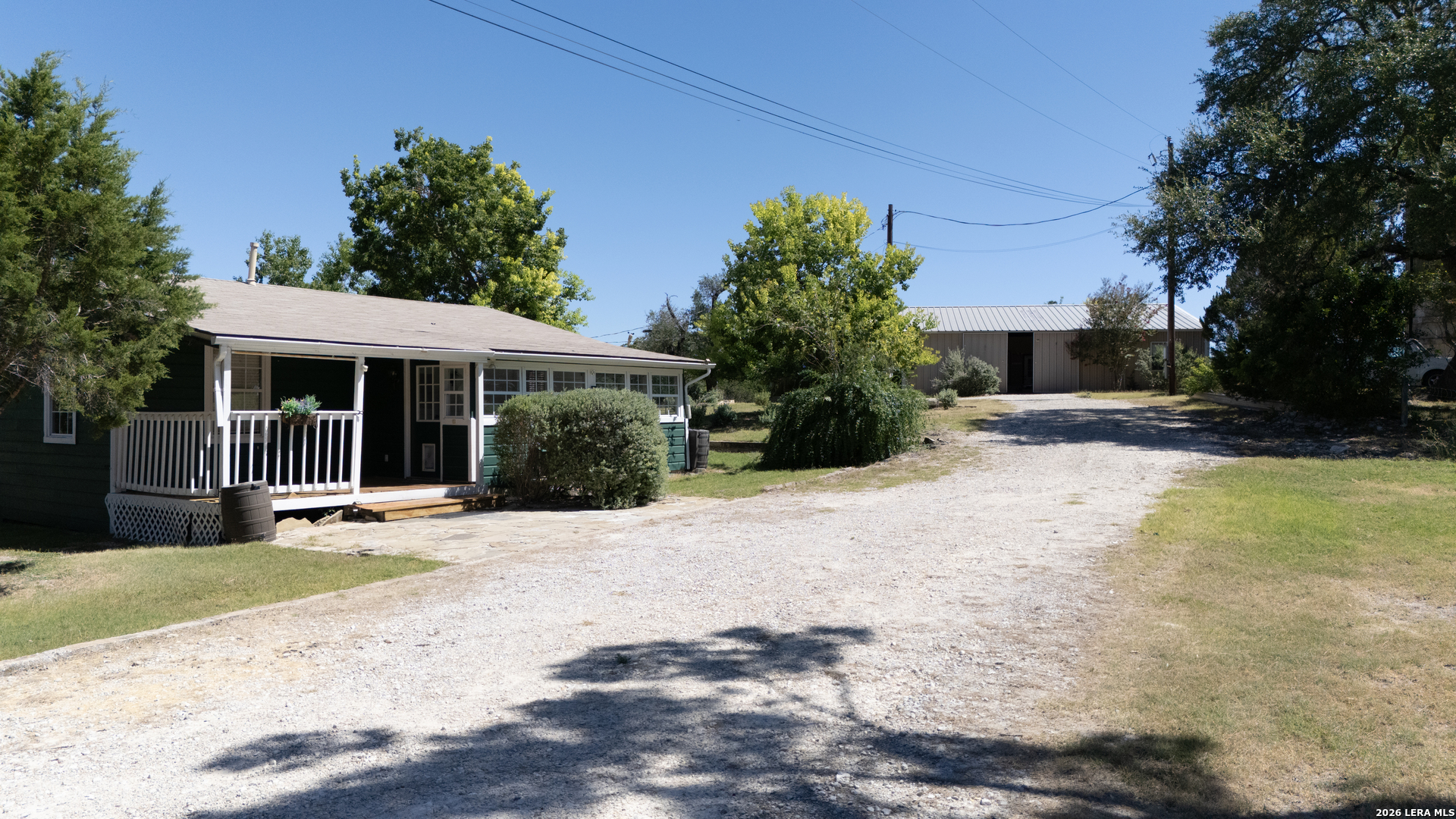 main property photo 50