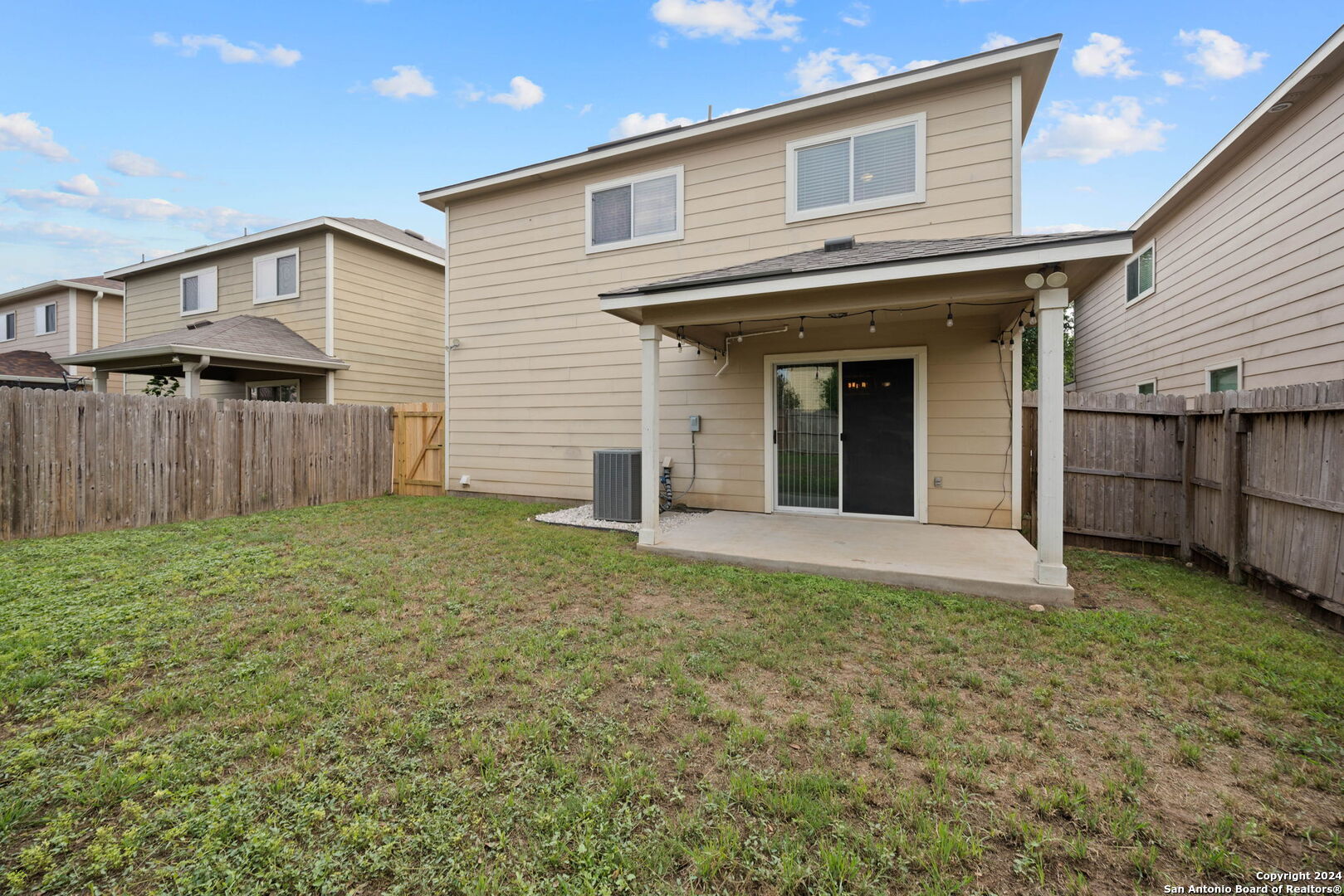 main property photo 29