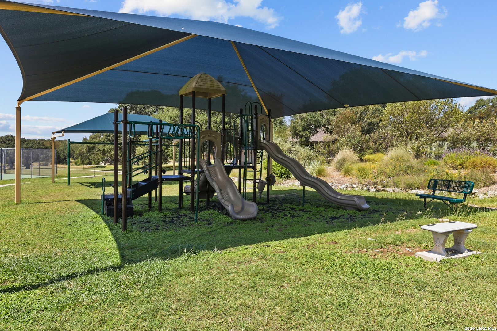 main property photo 45