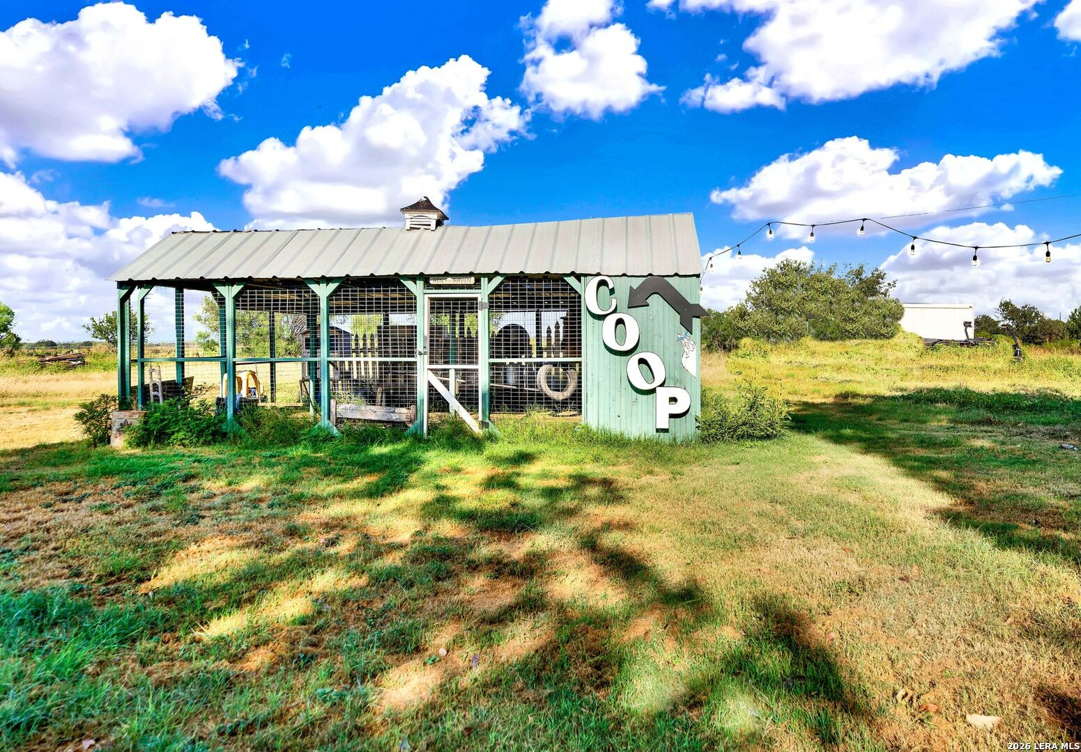 main property photo 45