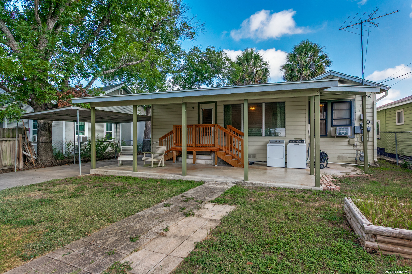 main property photo 22
