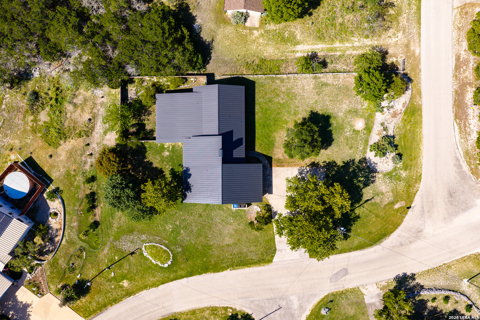main property photo 38