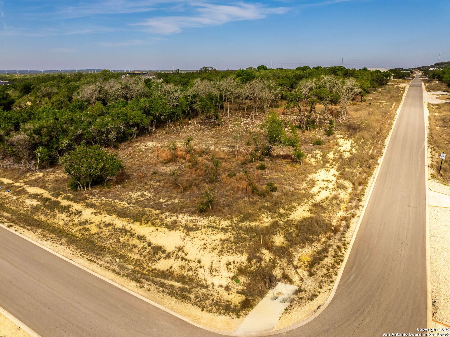 main property photo 18