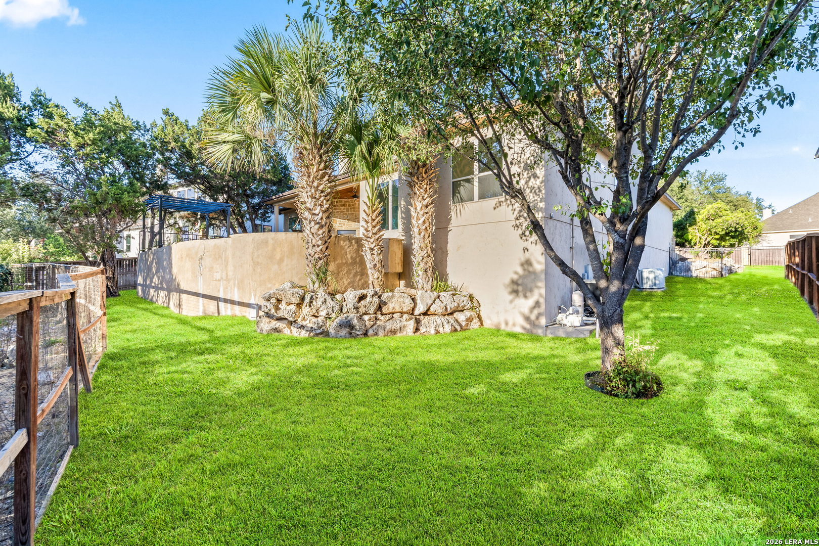 main property photo 50
