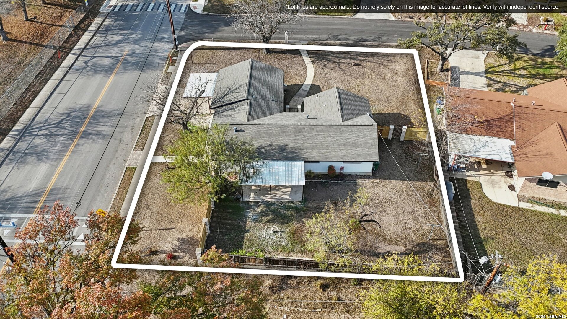 main property photo 24