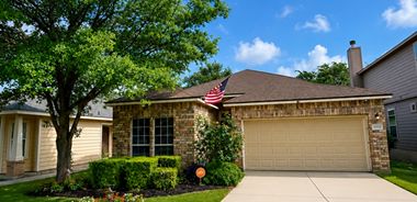 image of property with 3 Bed | 2 Bath | 1,519 Sqft