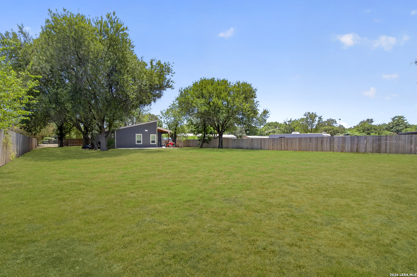 main property photo 38