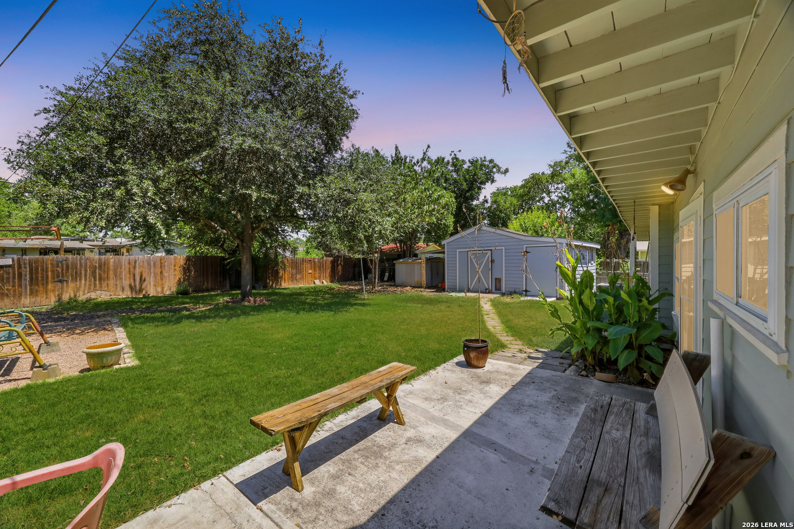 main property photo 27
