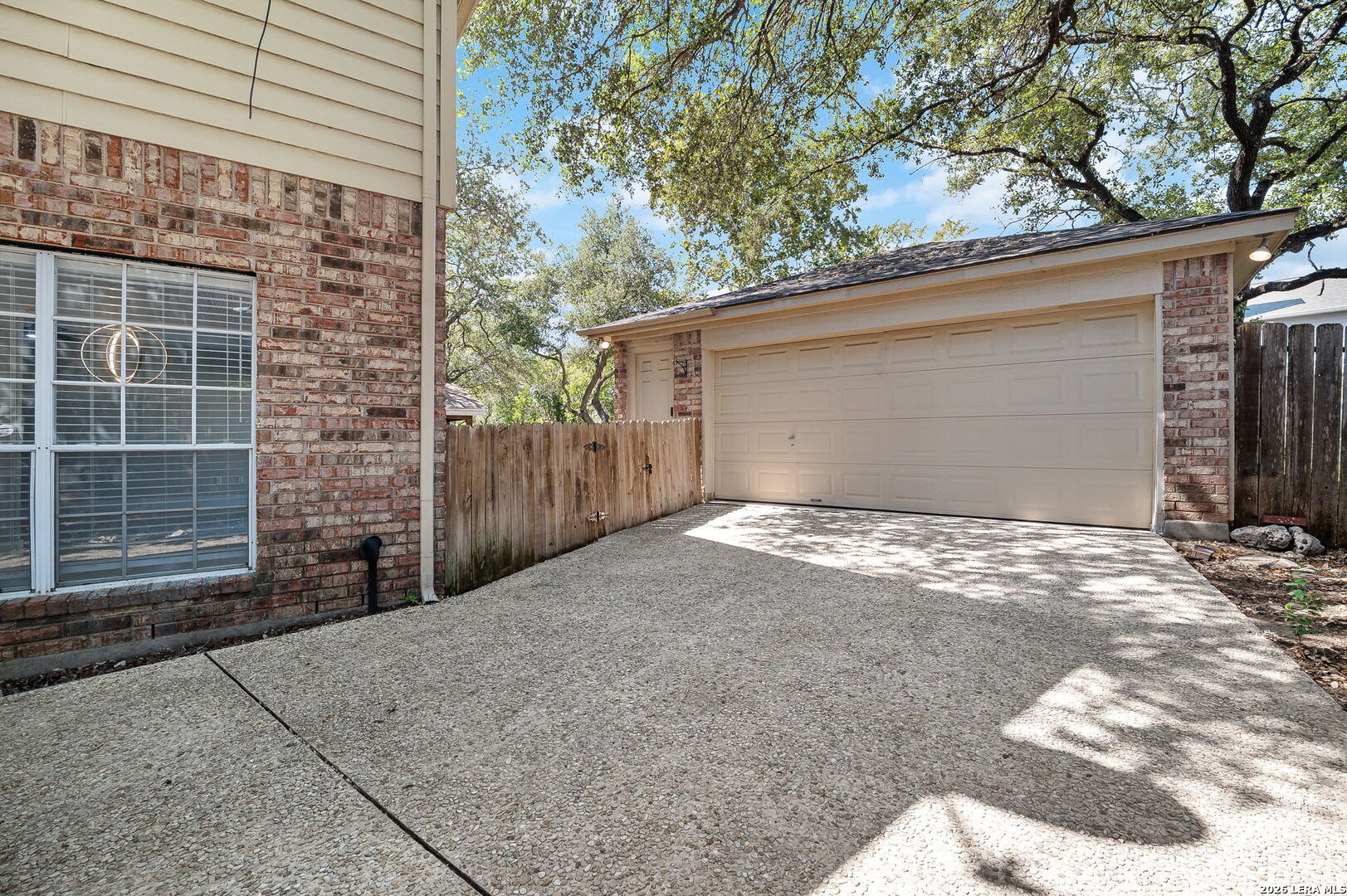 main property photo 56