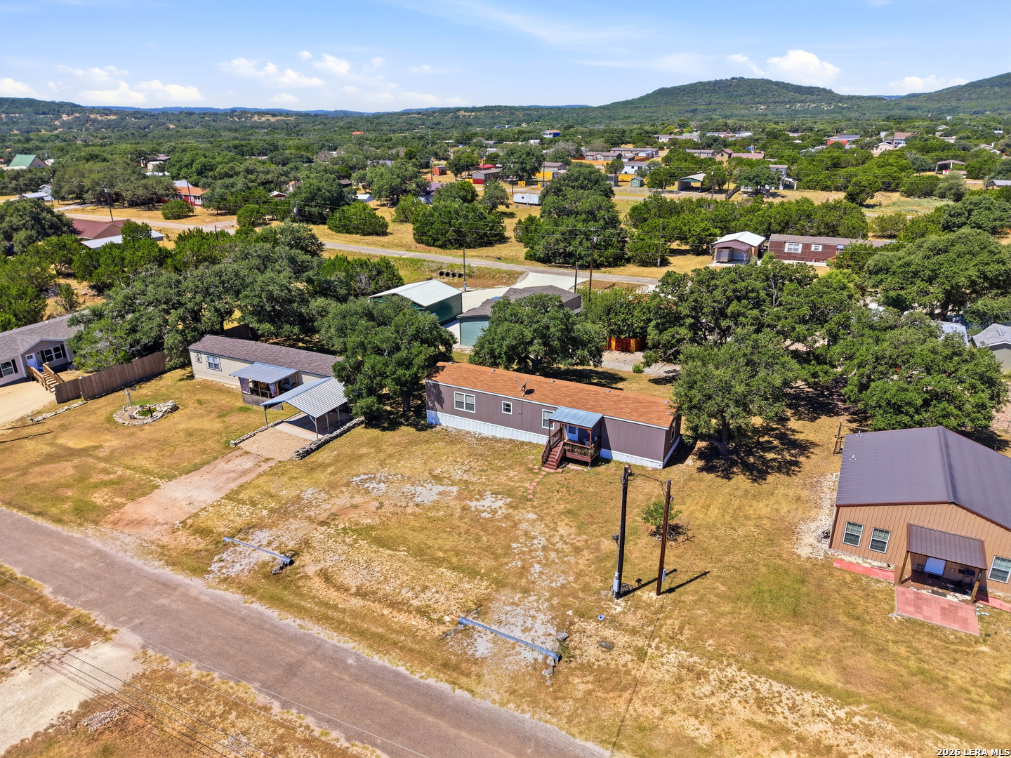 main property photo 31