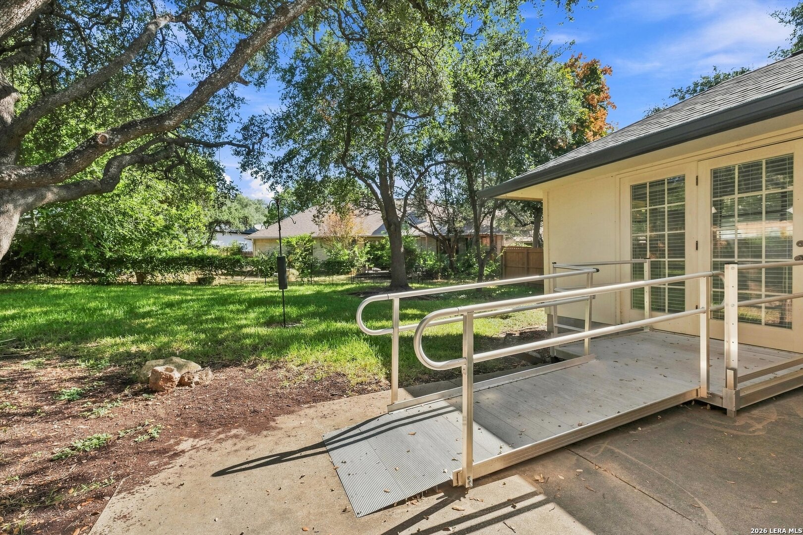 main property photo 24
