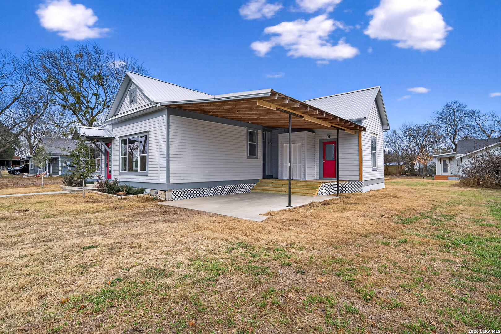 main property photo 2