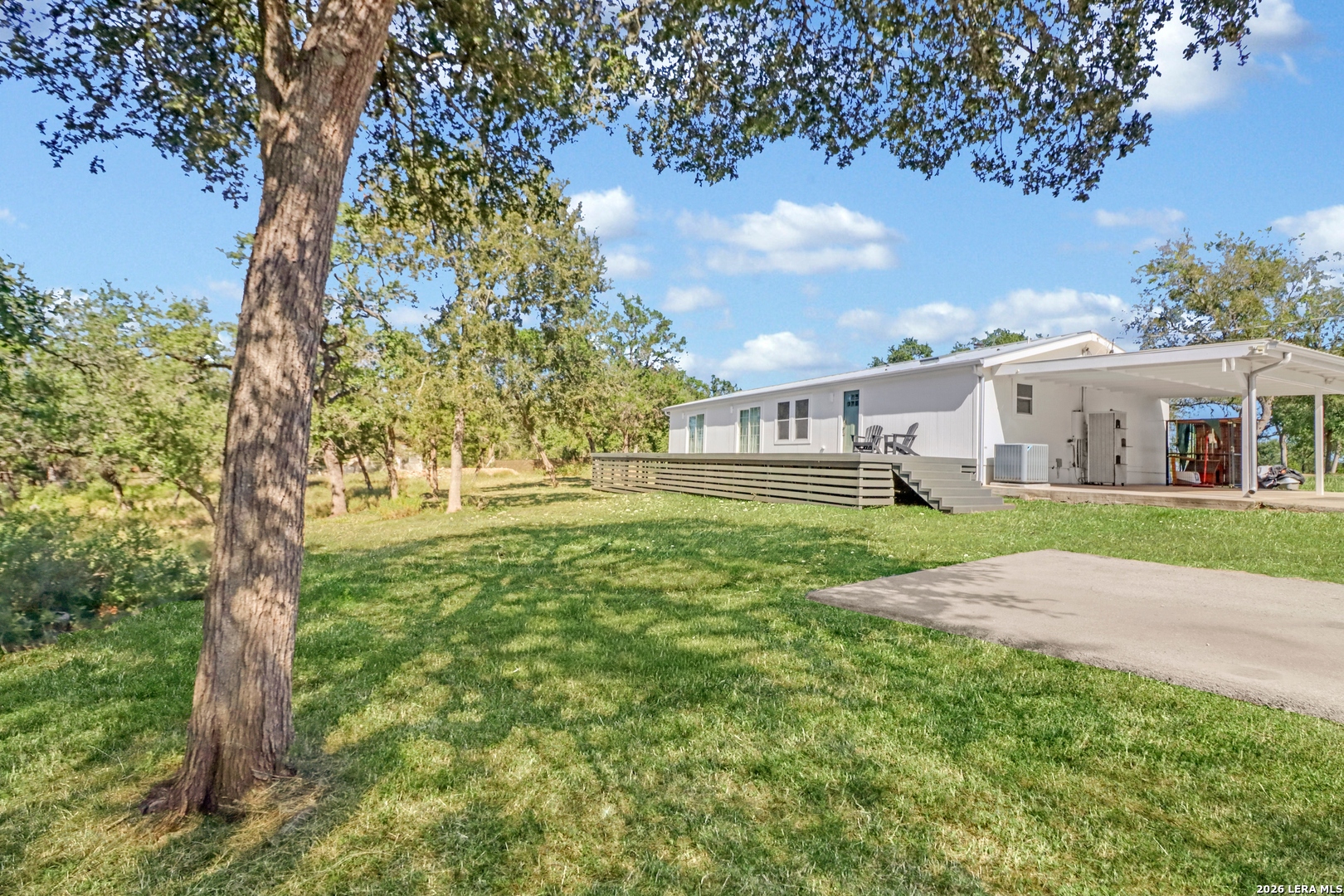 main property photo 33