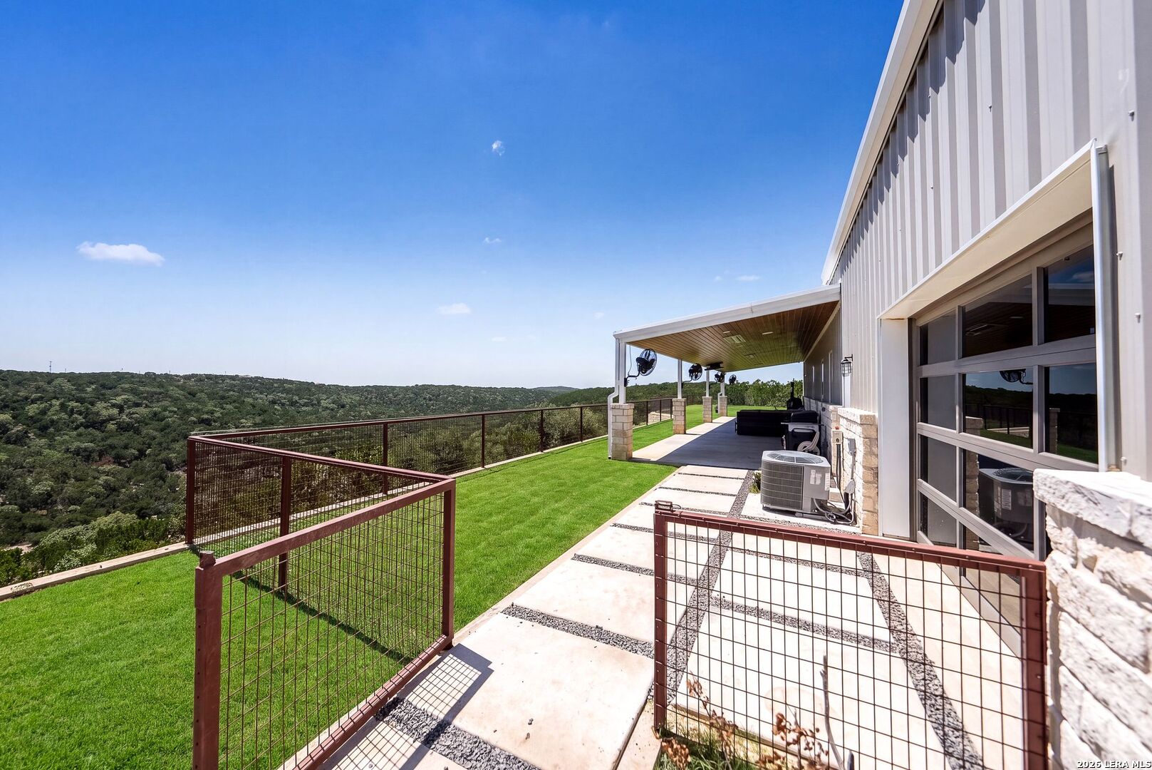 main property photo 42