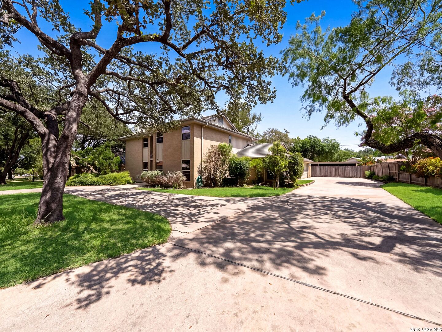 main property photo 52