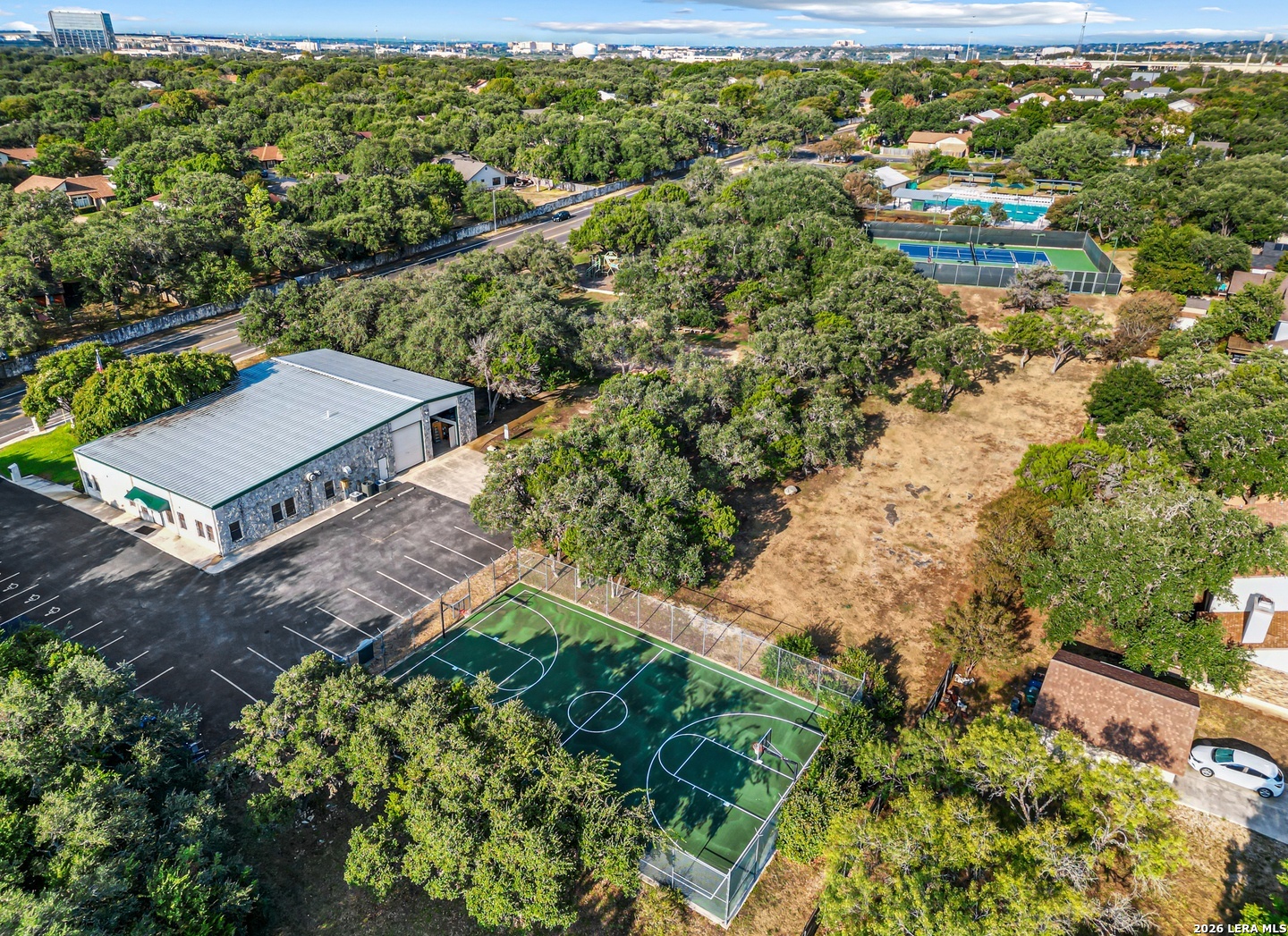 main property photo 60